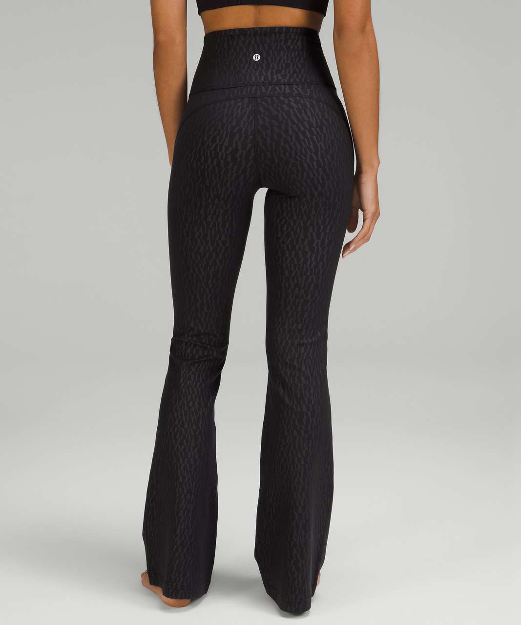 Lululemon Groove Super-High-Rise Flared Pant *Nulu - Segment
