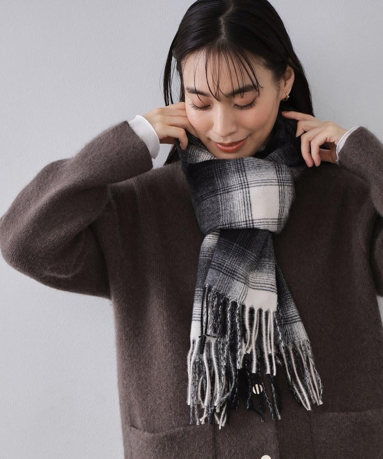 オンブレチェック大判ストール（ストール・マフラー） | OPAQUE.CLIP
