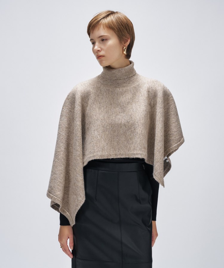 アシンメトリーニットポンチョ（ニット/セーター） | cloenc
