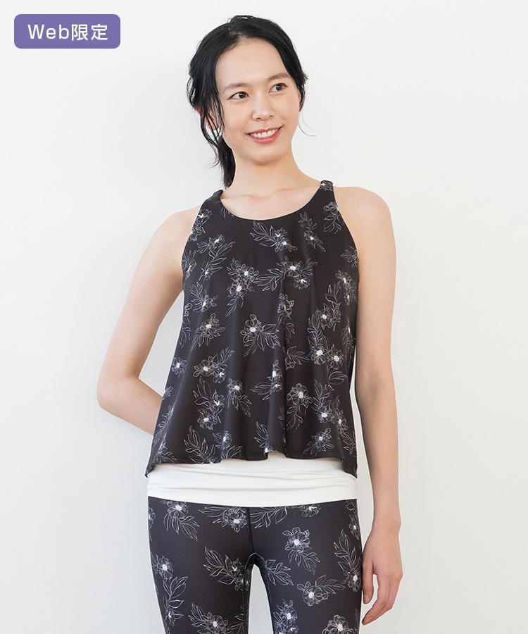 24時間限定SALE】新品SUKALAブラ付きタンクトップ花柄黒ヨガLAVA 24