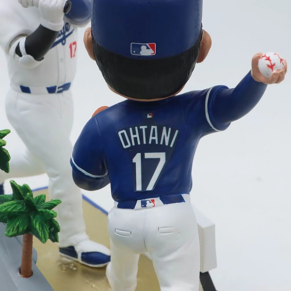 MLB ロサンゼルス・ドジャース 大谷翔平 二刀流ボブルヘッド 7inch
