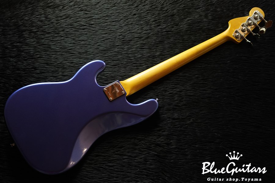 Vanzandt PBV-R2 - Lake Placid Blue / Matching Head | Blue Guitars