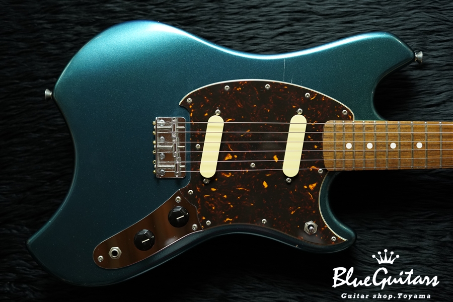 Vanzandt Broken Arrow - Lake Placid Blue | Blue Guitars Online Store