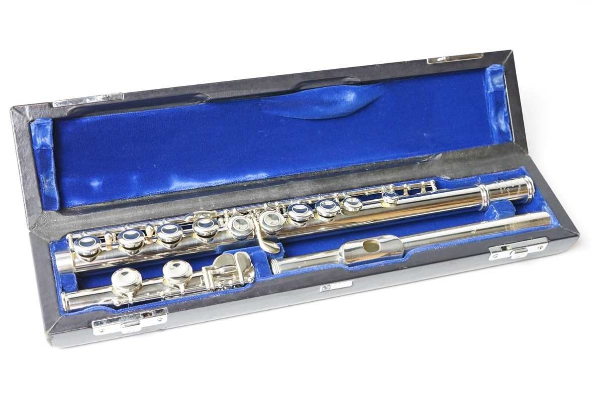 Muramatsu Flute M-120 調整済み ムラマツ フルート M-120 調整済み