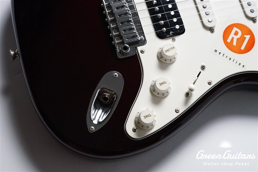Sadowsky Metroline R1 Classic SSH - Dark Cherry Metallic | Green