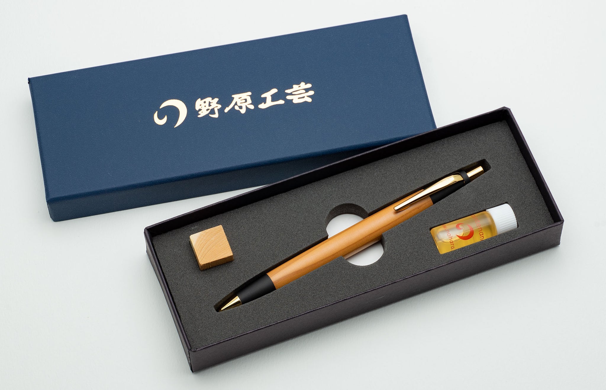 神代欅（ジンダイケヤキ）のシャープペンシル ・ネオブラック – 野原