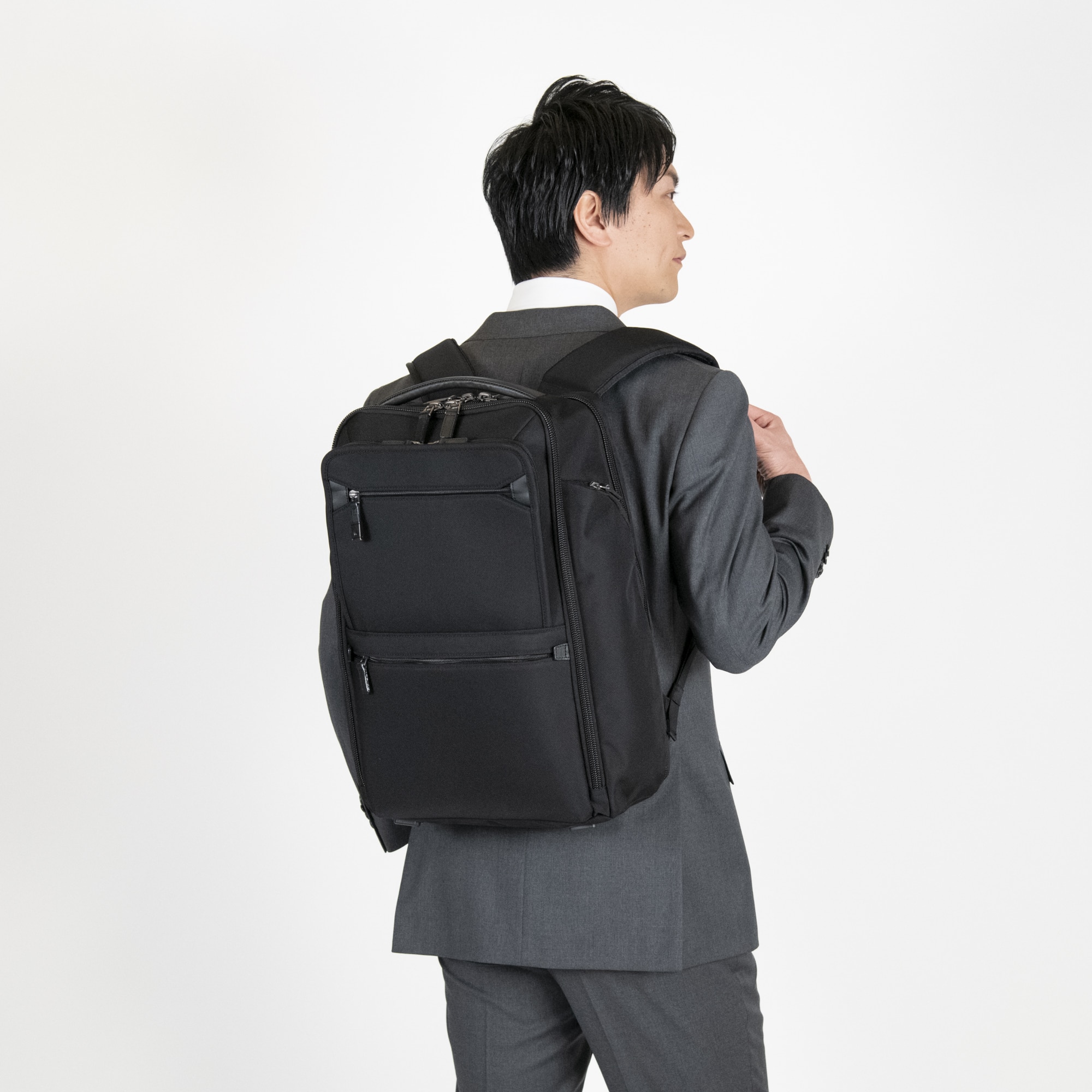 ace.／エース EVL-4.0 リュック 2気室 A3 15.6インチPC ビジネスバッグ