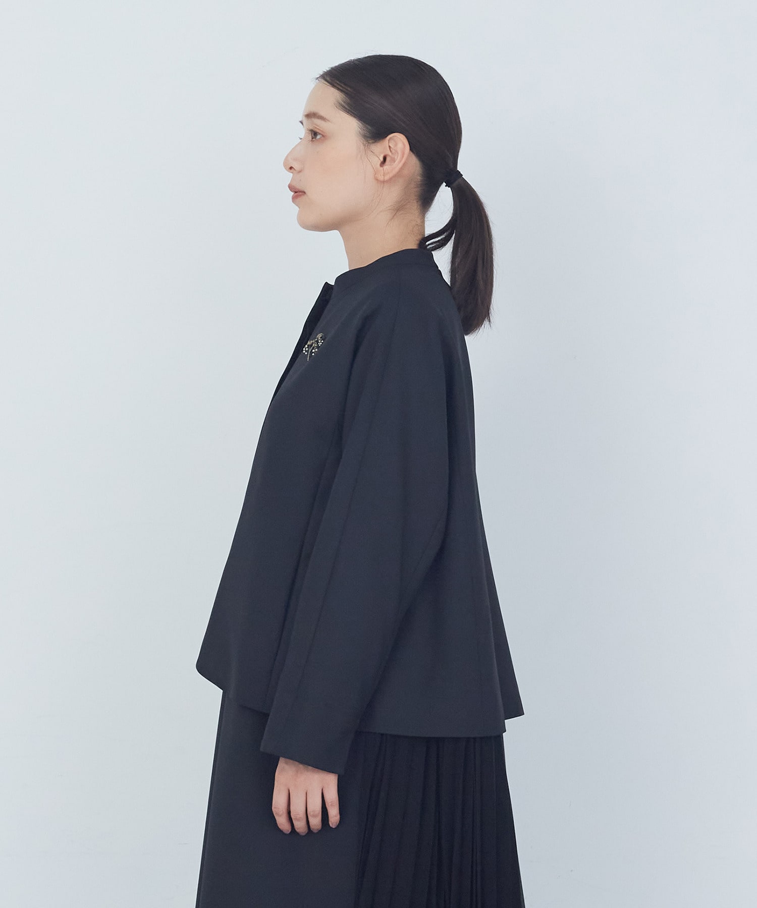 ノーカラージャケット｜BIGI online store - ビギ オンラインストア