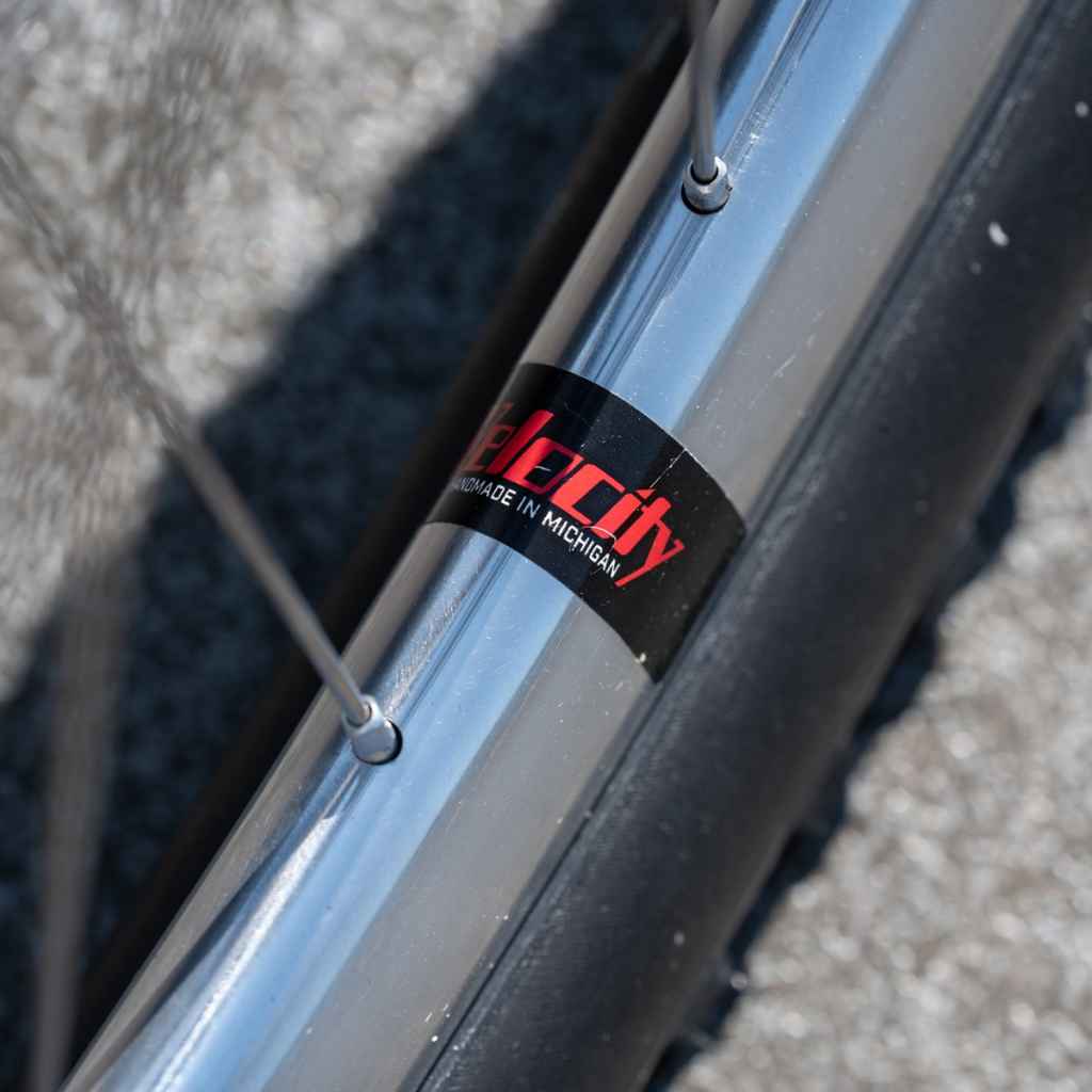 VELOCITY* aileron rim (black) - BLUE LUG ONLINE STORE