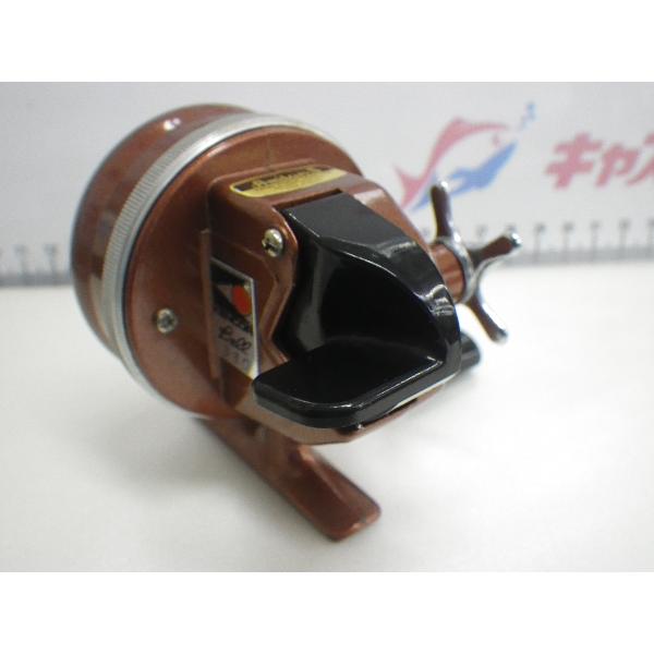クオン様用】ab503 abu506ジャンク品 クローズドフェイスリール クオン