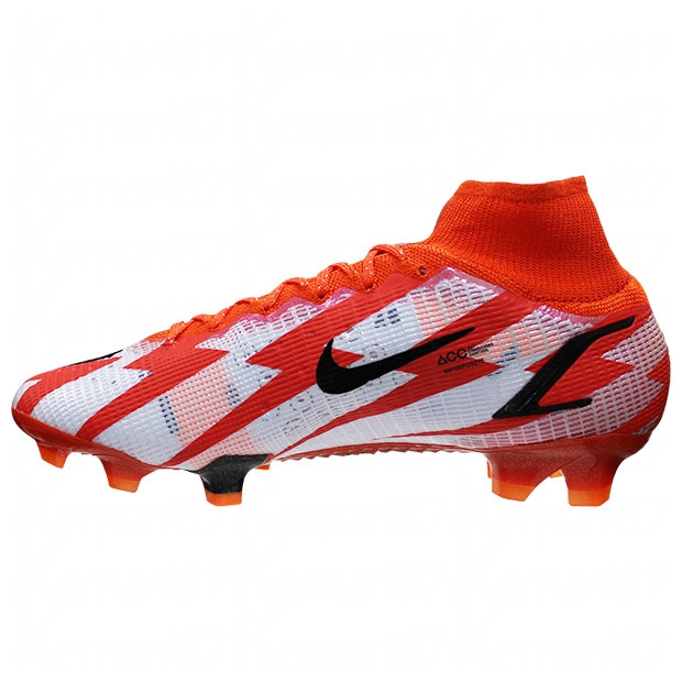 マーキュリアル スーパーフライ 8 エリート CR7 FG チリレッド