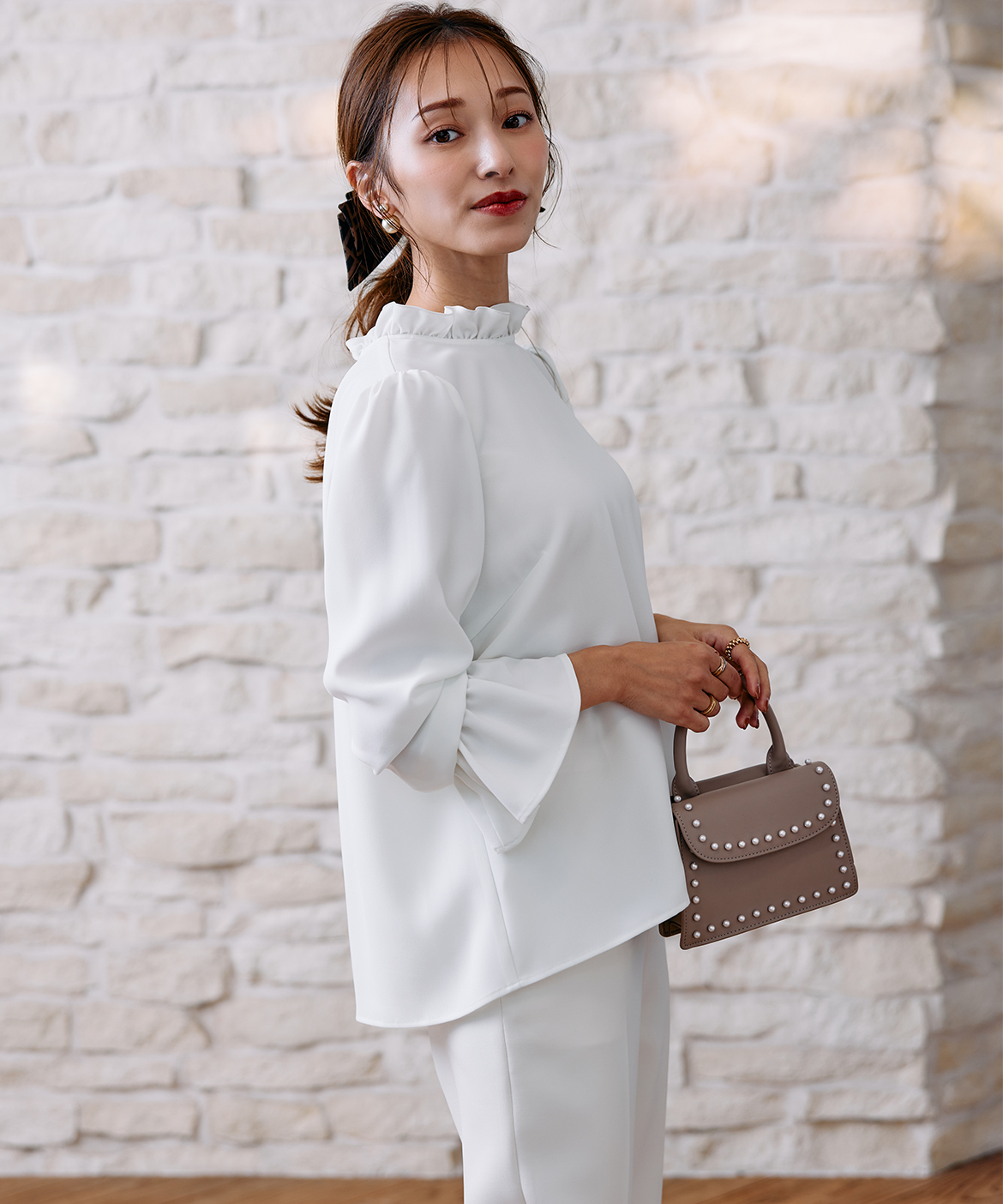 M Maglie le cassetto×吉田理紗》華やかちび衿フリルブラウス｜M