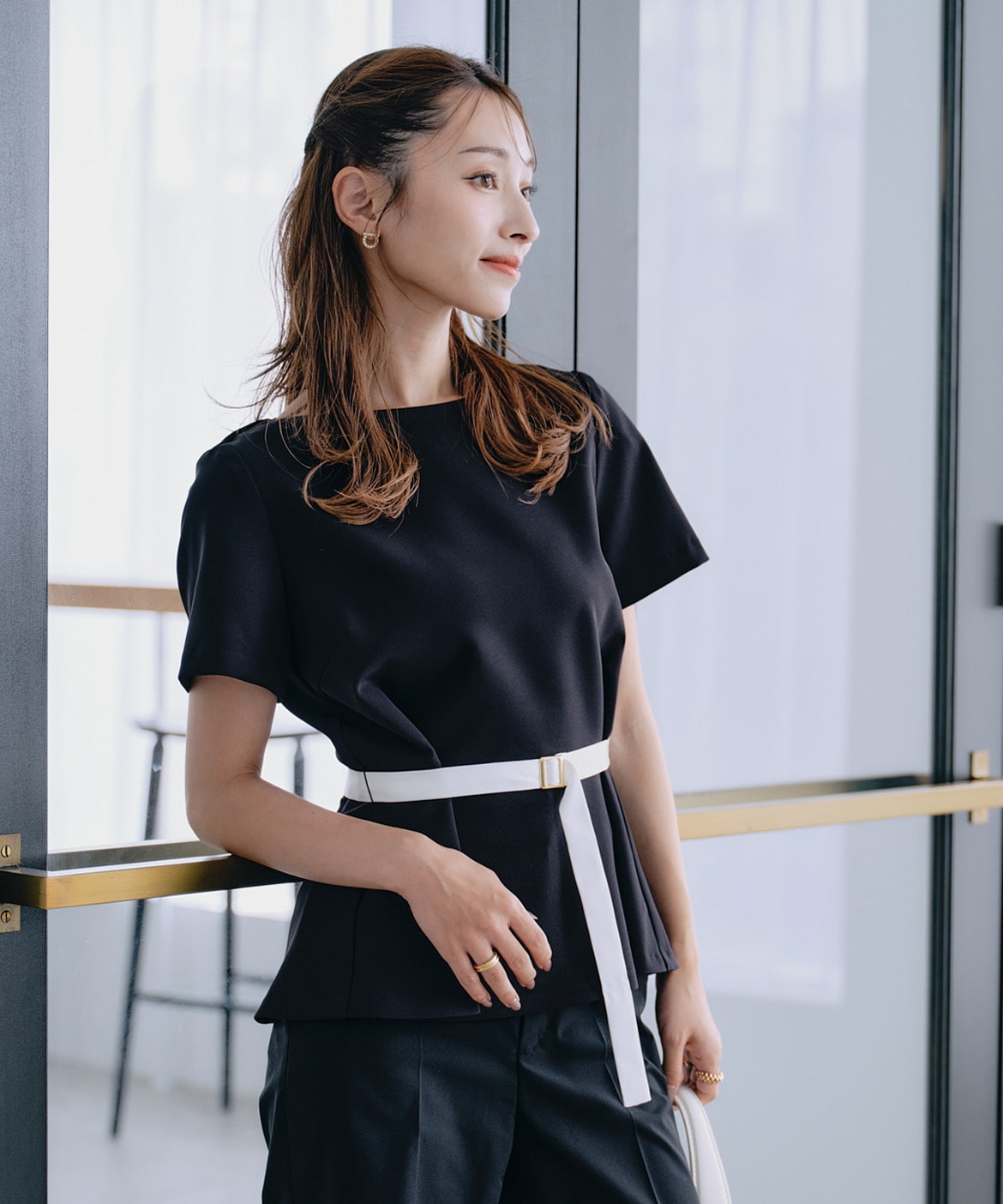 M Maglie le cassetto×吉田理紗》凛と“サマみえ”ペプラムブラウス｜M