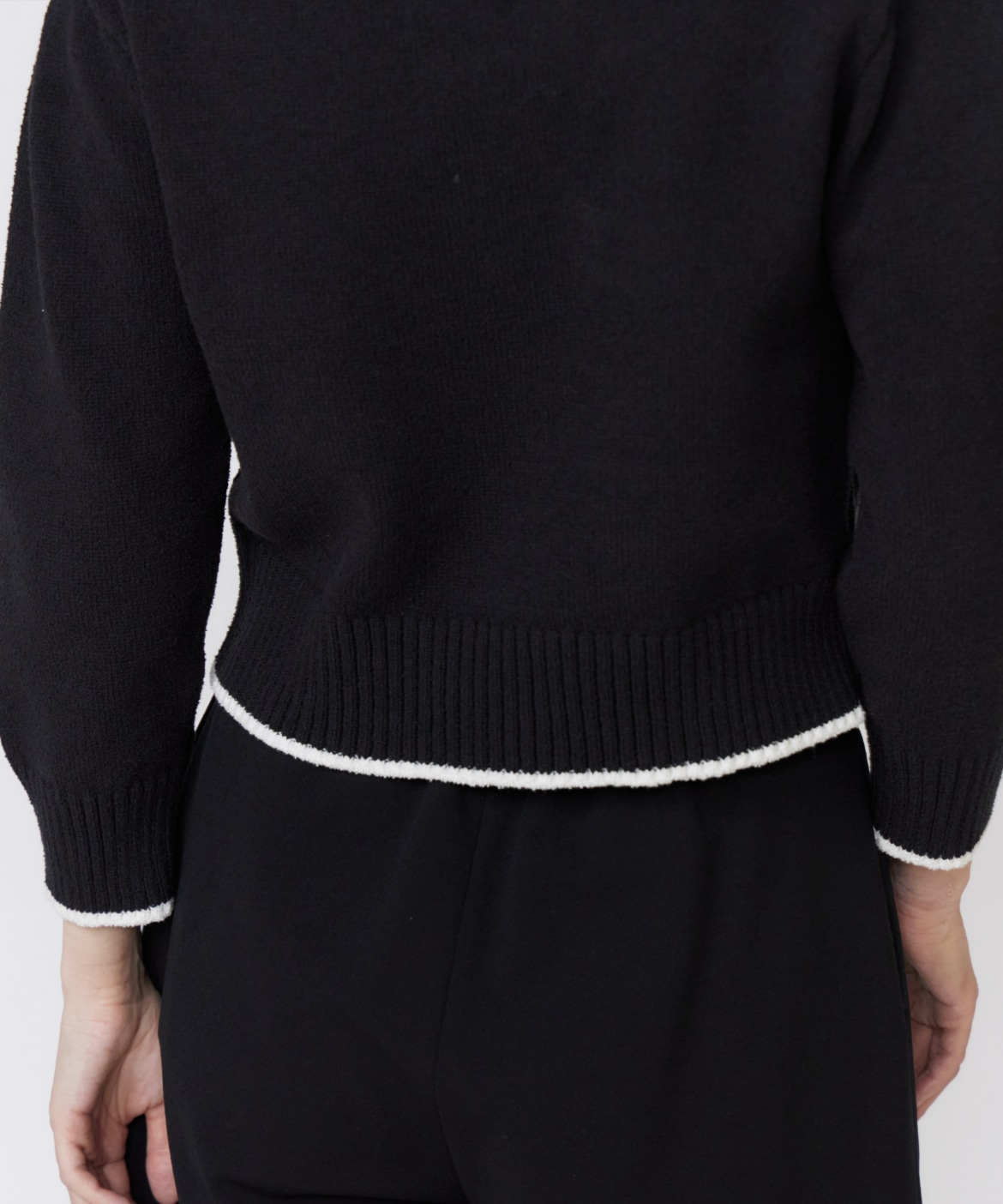 コンパクトクルーネックニット｜Maglie le cassetto（マーリエ ル