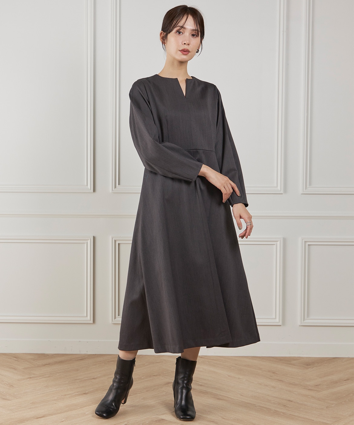 キーネックワンピース ｜INED（イネド）｜フランドル（FLANDRE）オンライン