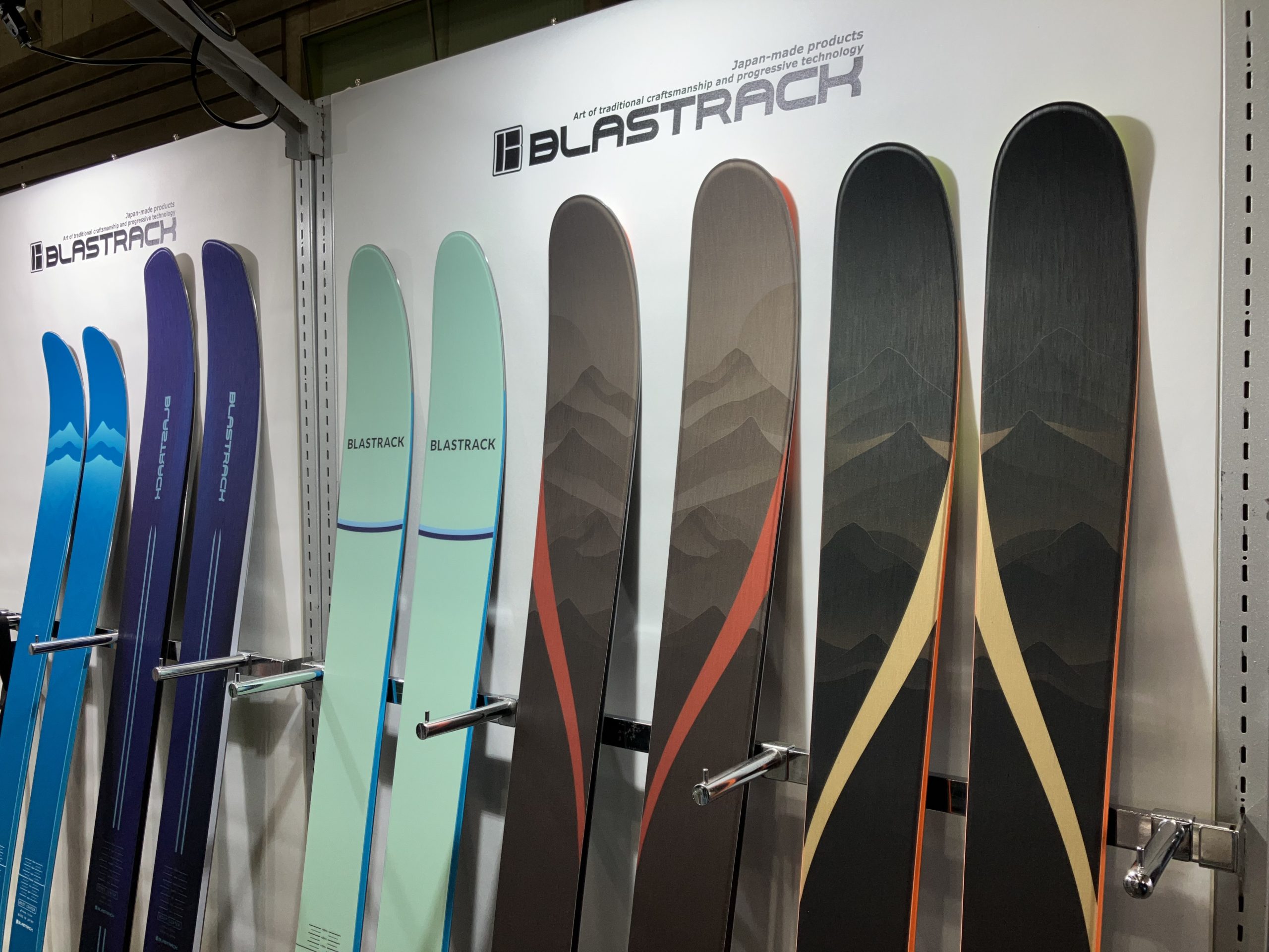 MASSIVE・BLAZERなど6機種をフルモデルチェンジ！｜BLASTRACK（ブラス