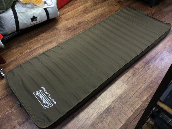 Coleman コンフォートインフレーターマット/シングル マスターシリーズ