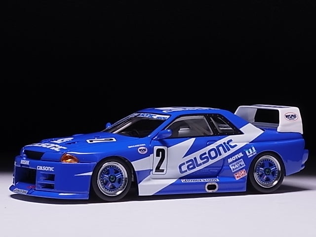 1/43 hpi カルソニック r32 bnr32 1/43 hpi カルソニック r32 bnr32