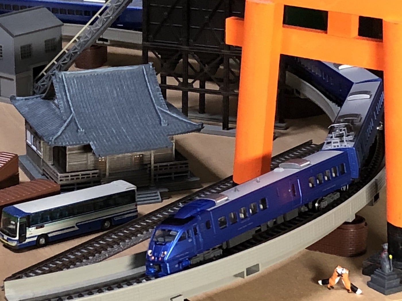 頑張ろう鉄道模型 KATO 10-288 883系「ソニック」リニューアル車 | 金