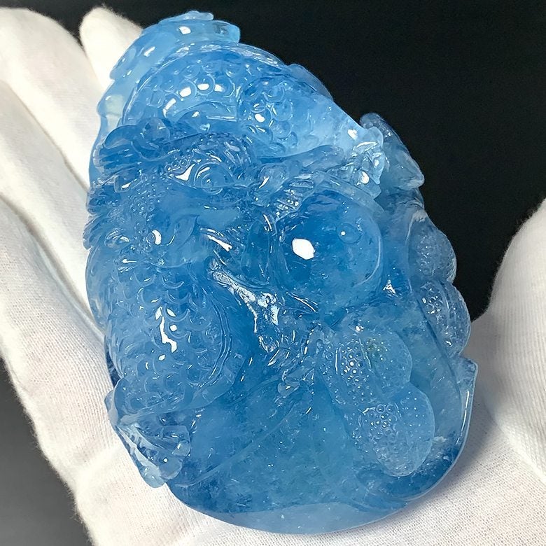 新着商品☆品質、彫刻、大きさ、すべてが最高峰！「アクアマリン彫刻