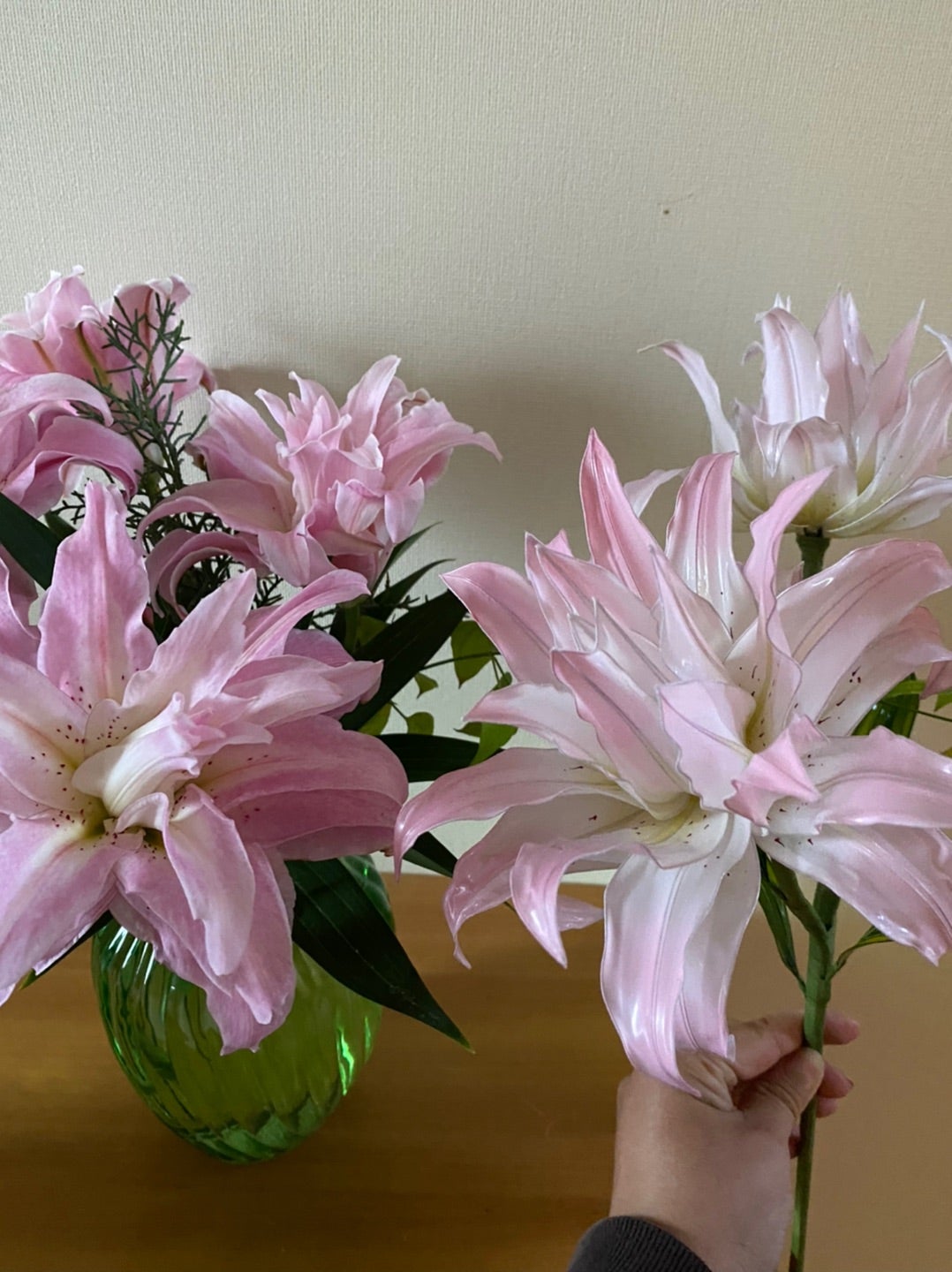 八重の百合 | sparkling flower アメリカンフラワー(ディップアート)の