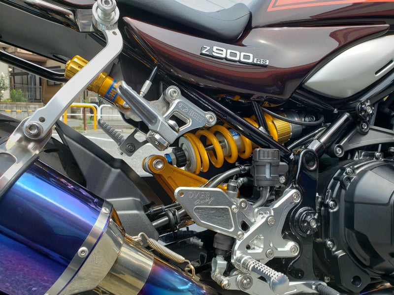 レアなZ900RS用「オーリンズサスペンション」取付作業編!!当店なら即日