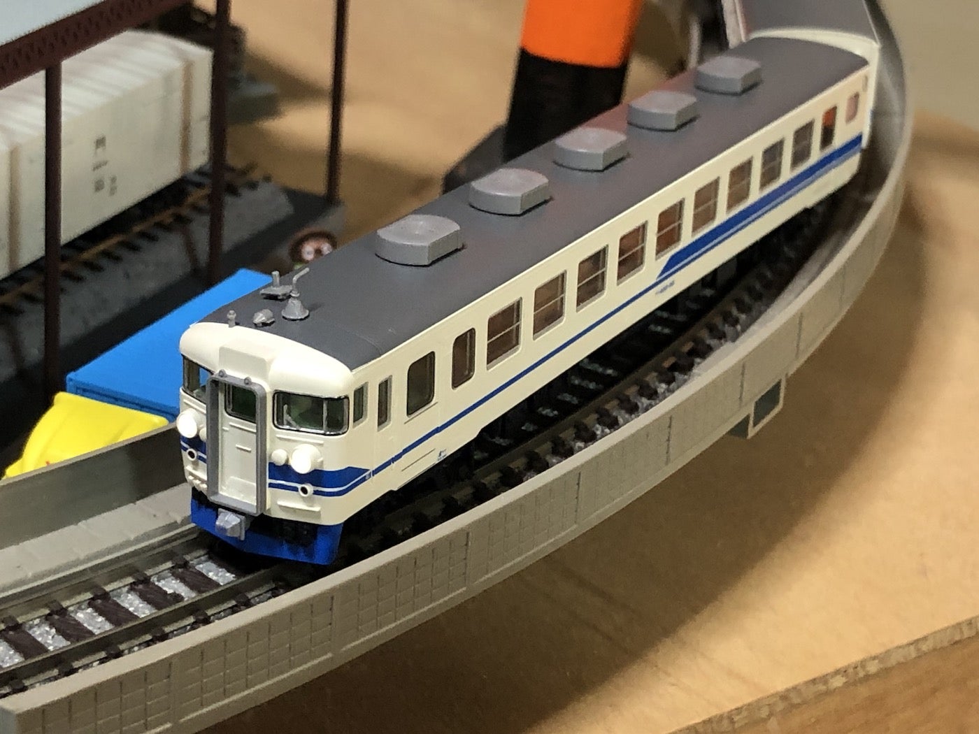 475系の日】TOMIX 98457 新北陸色・ベンチレーターなし | 金屋代かずお
