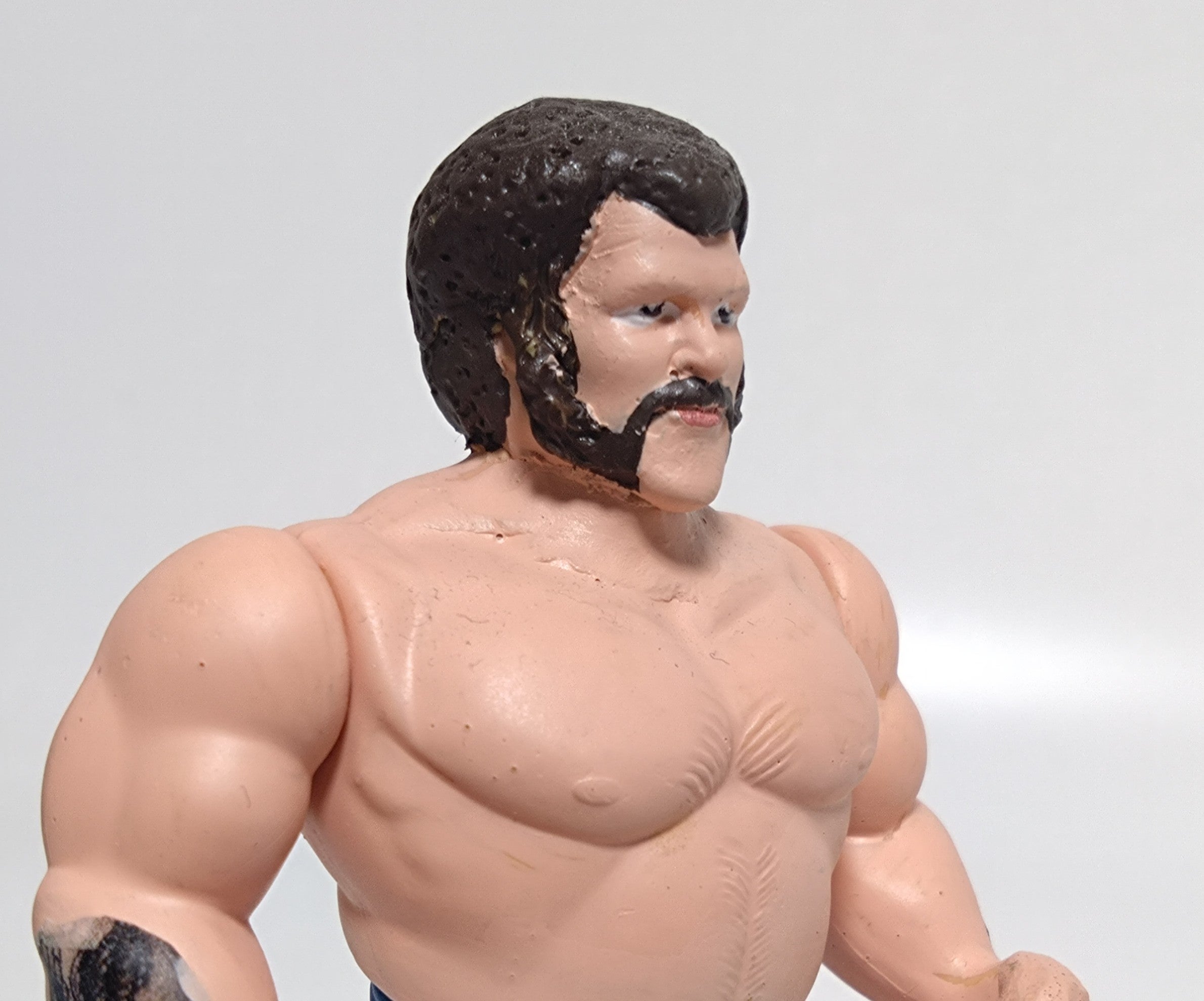 ハリー・レイス』を作ってみよう ハズブロWWFプロレスフィギュア改
