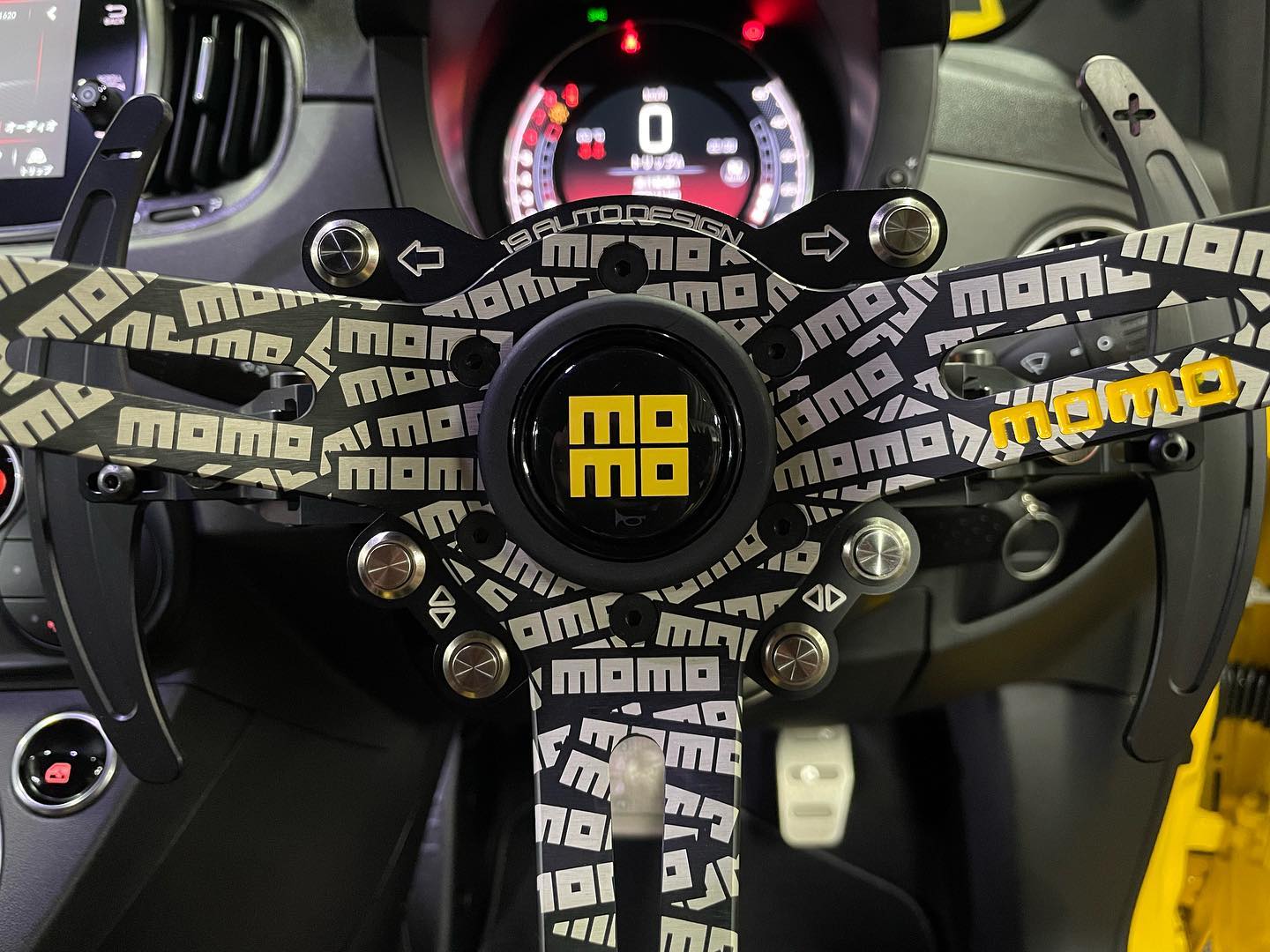 ABARTH ステアリング・ハンドル本体 クイックリリース付き！早い者勝ち！