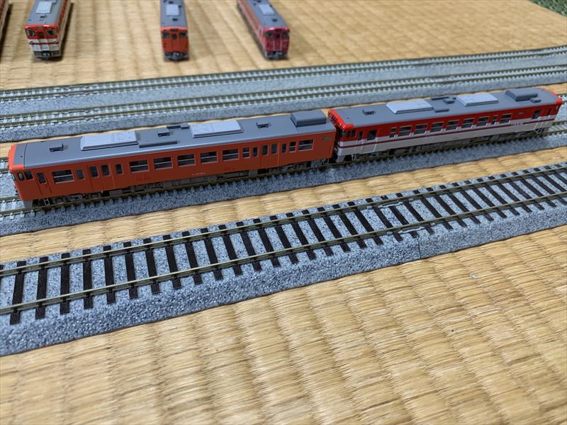 DE10ディーゼル機関車 キハ40 キハ47 キハ20首都圏色 DE10ディーゼル