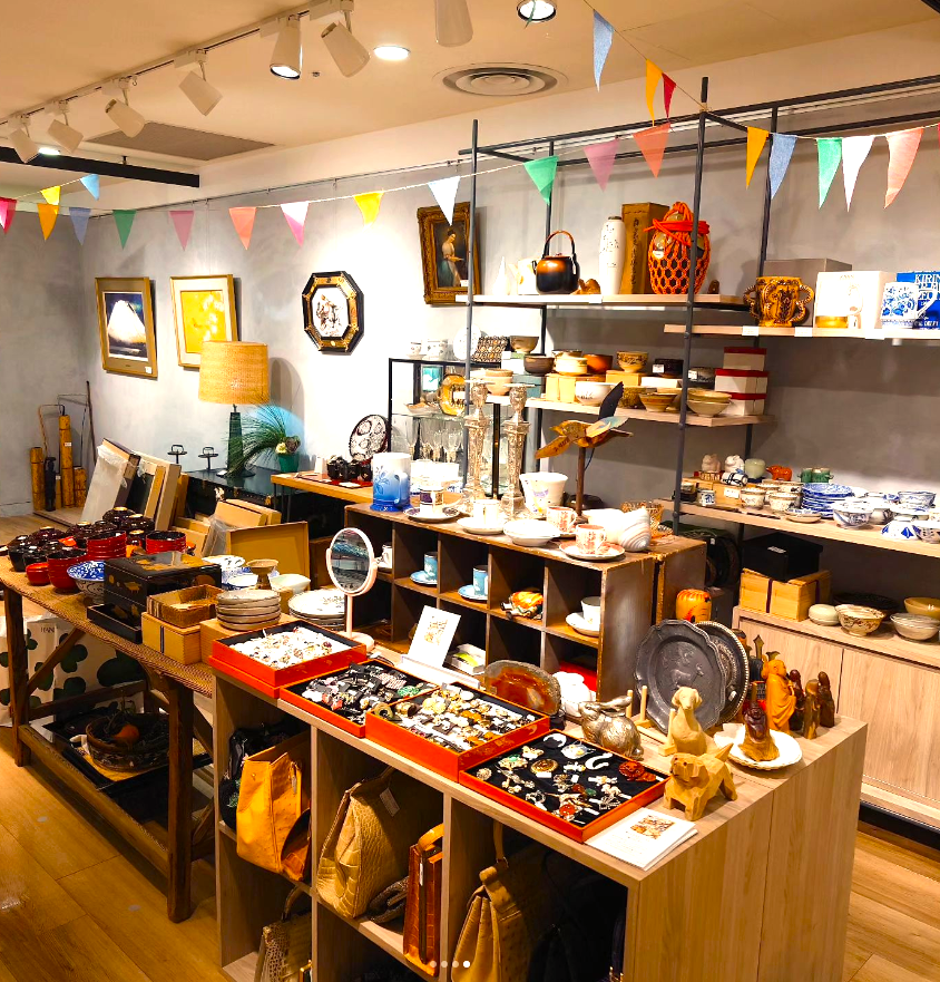 12月, 2023 | 大阪の掛軸・工芸品・古美術品の販売・修復・買取なら古忨堂
