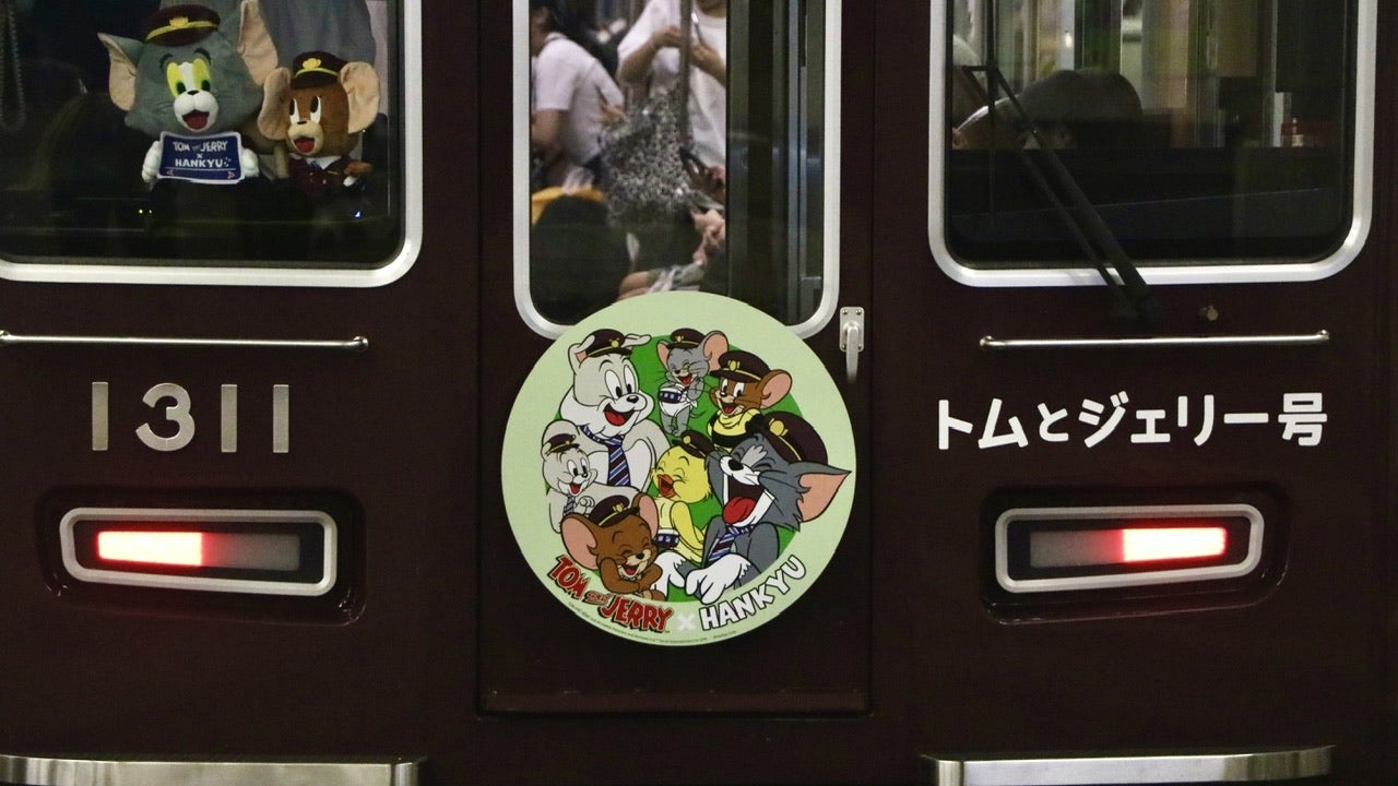 阪急】1300系 トムとジェリー号（京都線）［1311F］／2408 | m の日常