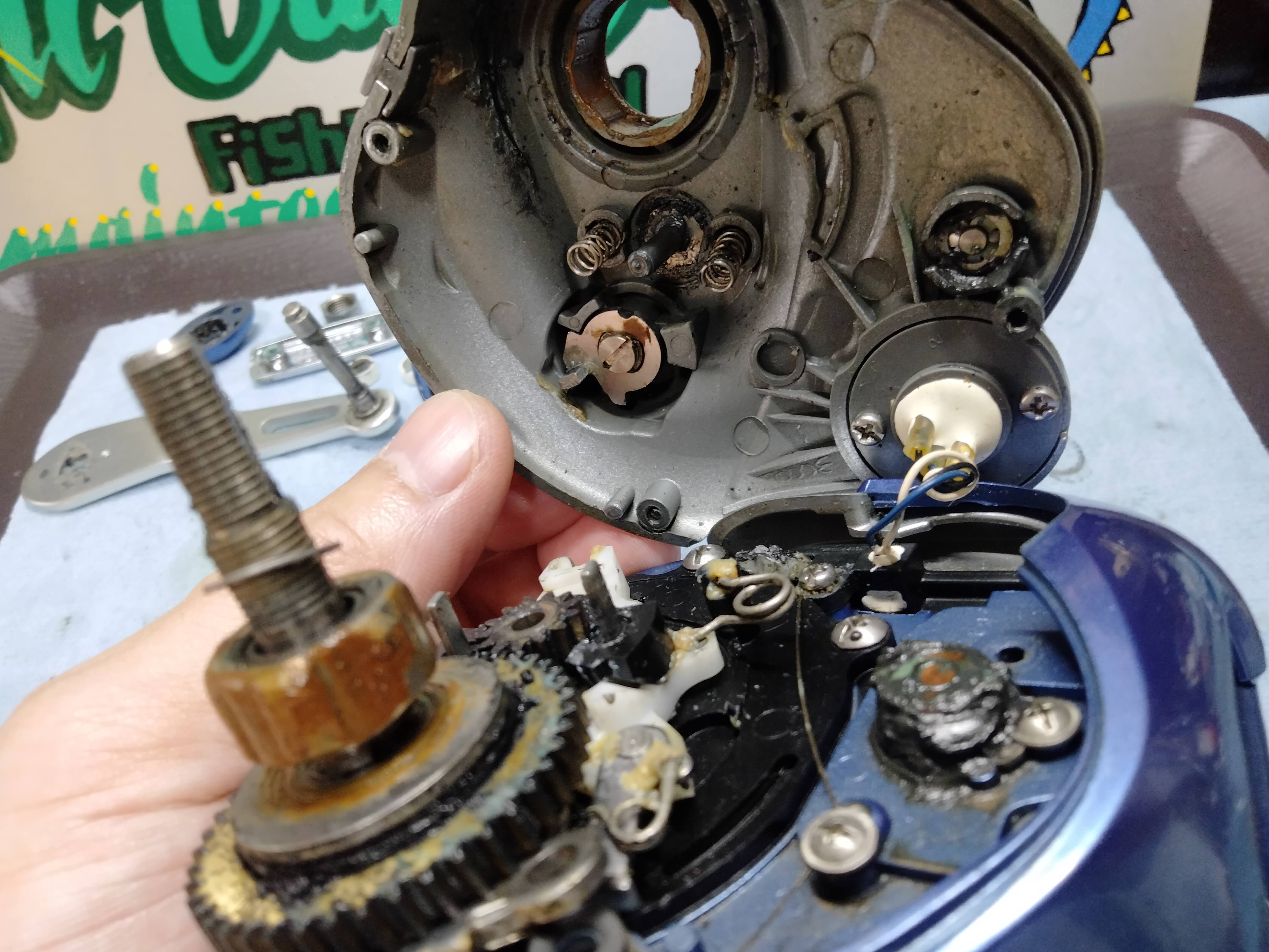 04電動丸3000H整備その① | reelmaintenance-higarageのブログ