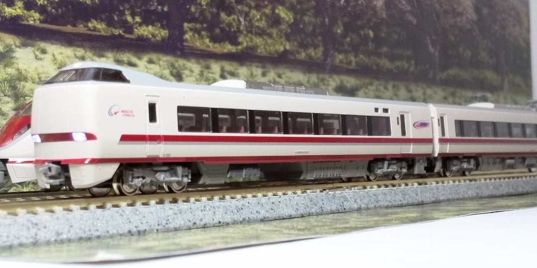 KATO 北越急行683系8000番台SRE9両セット 入線‼️ (品番10-810)その➁