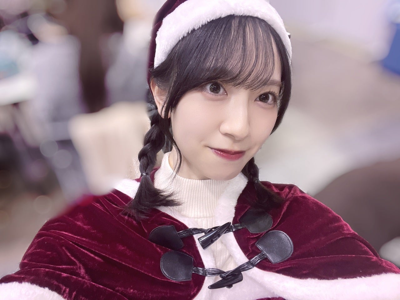 日向坂46・金村美玖の“ミニスカサンタ”が可愛い！ | 2026年度 京都産業