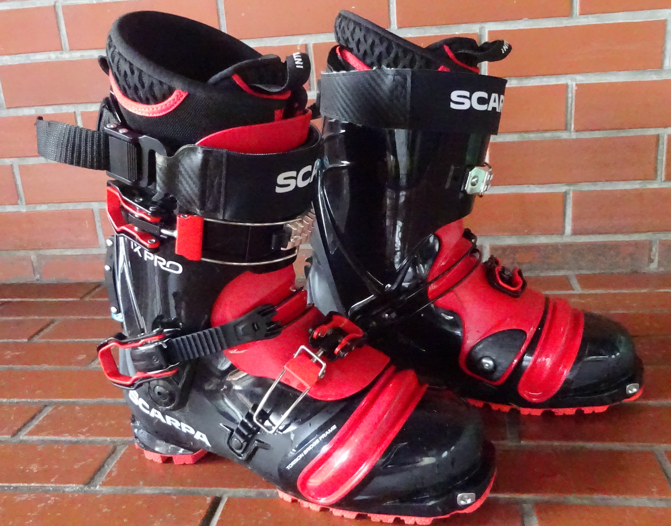 SCARPA TRACER テレマークスキー用ブーツ レッド/ブラック SCARPA