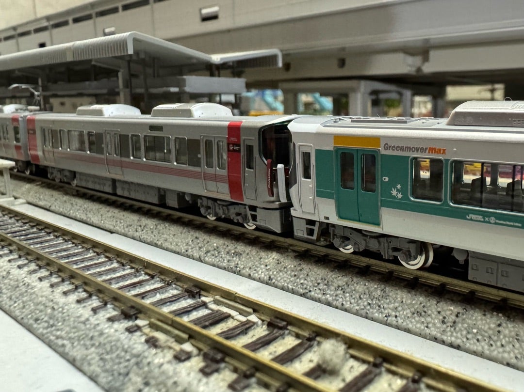 TOMIX「227系近郊電車・広島電鉄5100形ラッピングコラボ