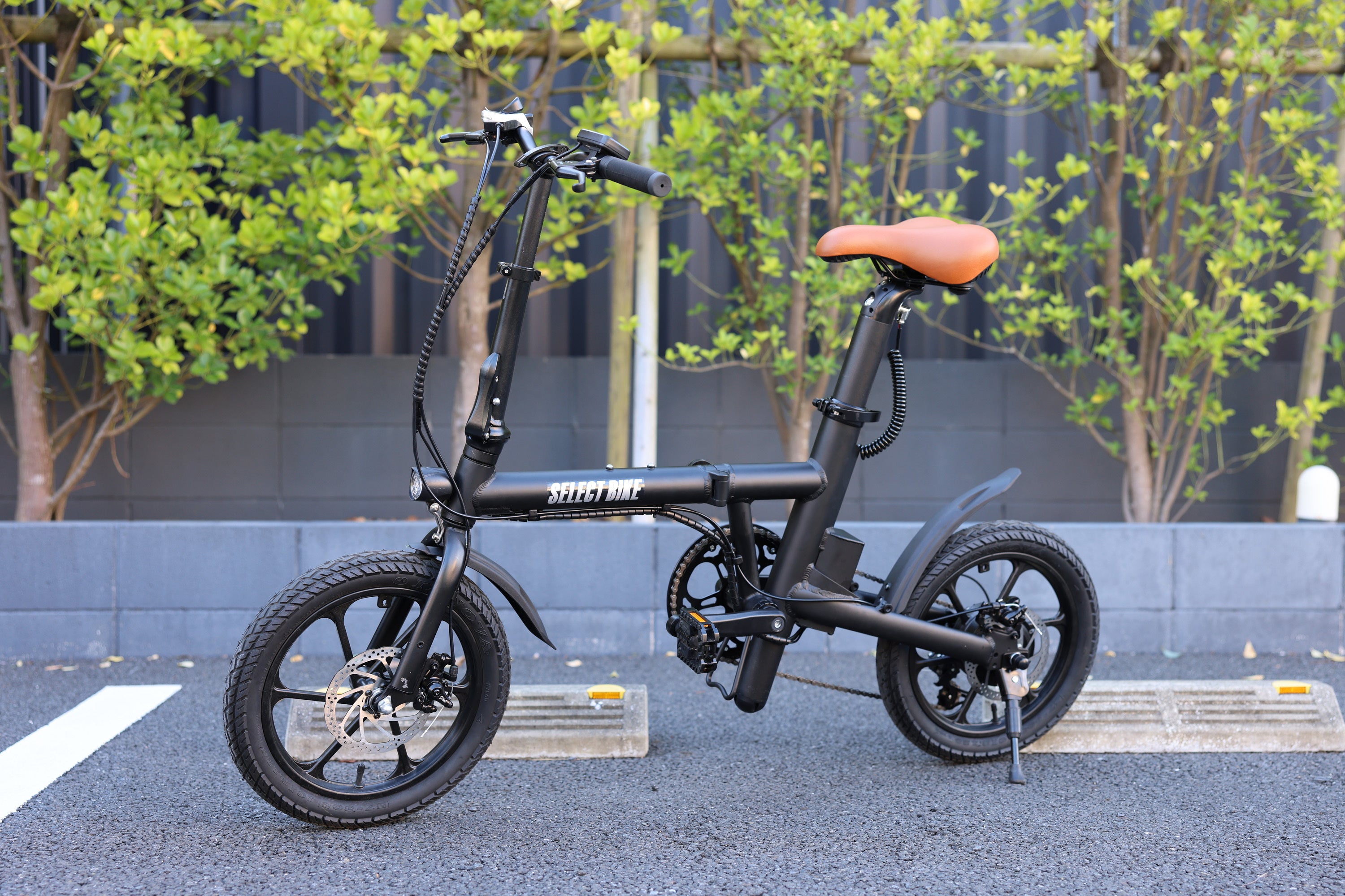 大の大人が快適に乗れる「折りたたみ電動アシスト自転車」 - CAMPFIRE