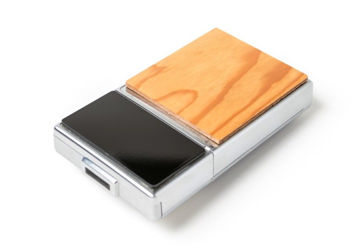 手に入れるラストチャンス？名機「ポラロイドSX-70」が46年ぶりに復刻