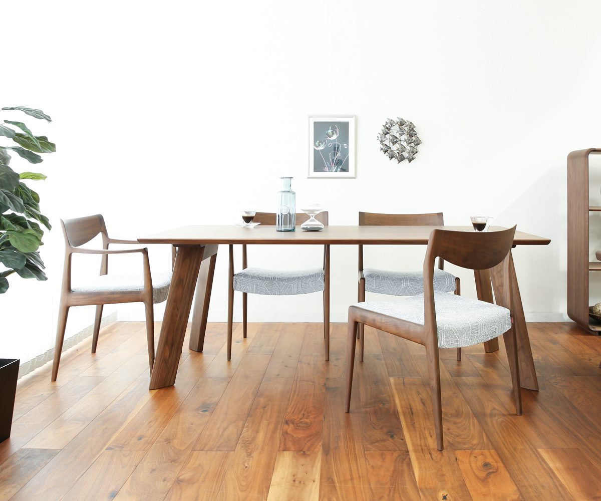 凜 チェア | 【公式】飛騨の家具『株式会社シラカワ』