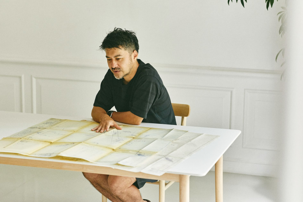 HONEYEE.COM | nonnative の 藤井隆行 が監修・復刻した マルニ木工 の