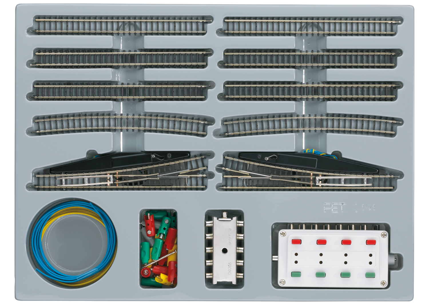E Extension Set with Electric Turnouts | Maerklin US