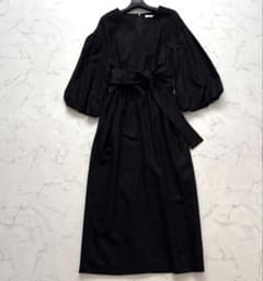 極美品 ADORE アドーア ウールアムンゼンベルト付ワンピース ブラック