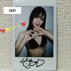 涼森れむ 「直筆」サイン入りチェキ ( 95 ) 《 指ハート❤️ 》 - メルカリ