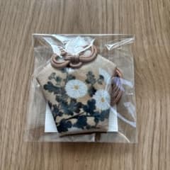 TSUTAYA サイレントヒルf おみくじ当選品 お守り 千鶴屋商店 - メルカリ
