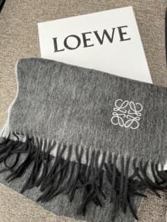 BEAMS別注】LAVENHAM / BUTTON QUILT SCARF | Shop at Mercari from