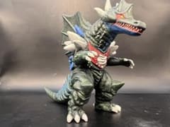 ◾️ガイリュウガ◾️ウルトラ怪獣シリーズ◾️リペイント完成品