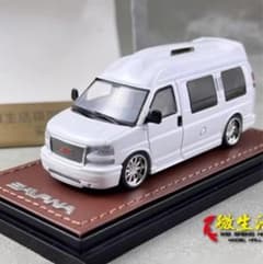 GOC 1/64 GMC SAVANA サバナ サバンナ 白 ホワイト アメ車 - メルカリ