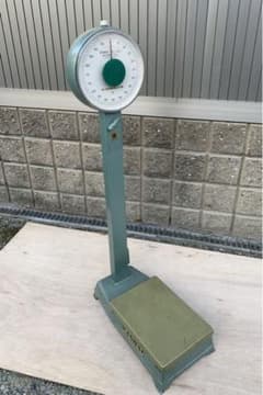 昭和 アンティーク レトロ 体重計 測り - メルカリ