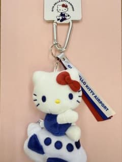 新品 大分空港 限定 ハローキティ カラビナ付き マスコット ぬいぐるみ